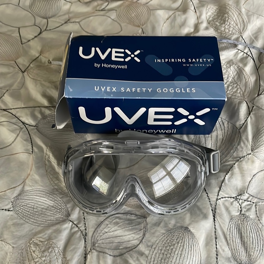 UVEX  by Honeywell flex seal gray safety goggles with original box Unisex